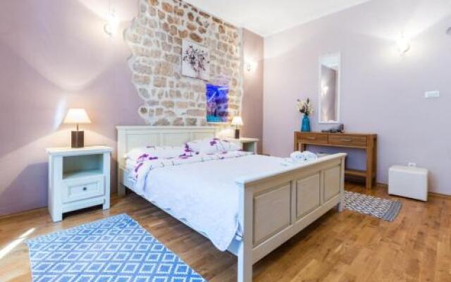 Quattro Cantoni Apartments