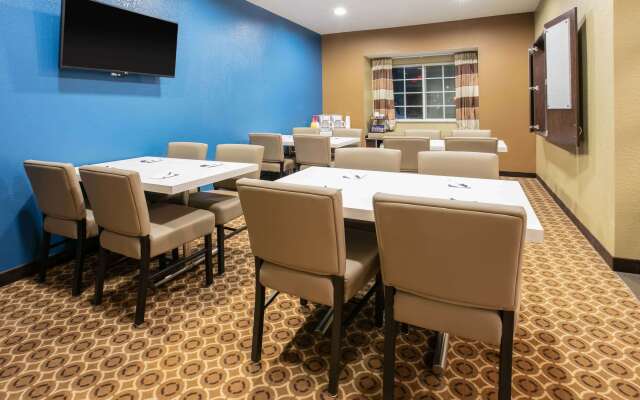 Microtel Inn & Suites By Wyndham Pecos