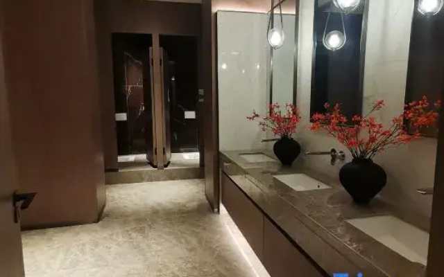 Jiutian Ruifeng International Hotel