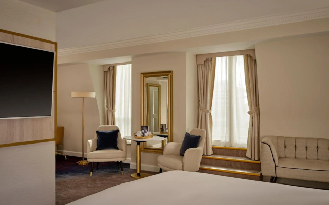The College Green Hotel Dublin, Autograph Collection