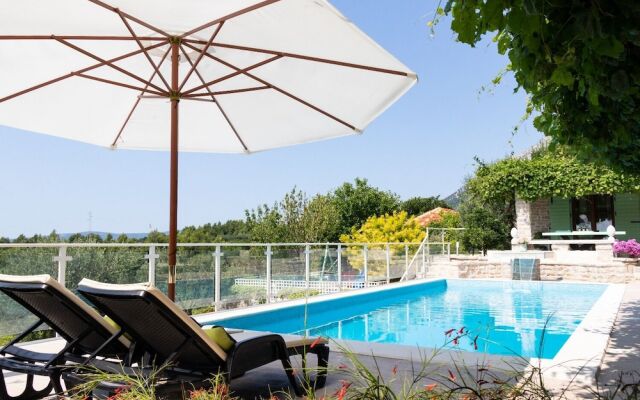 Three Holiday Homes - H1 Azur