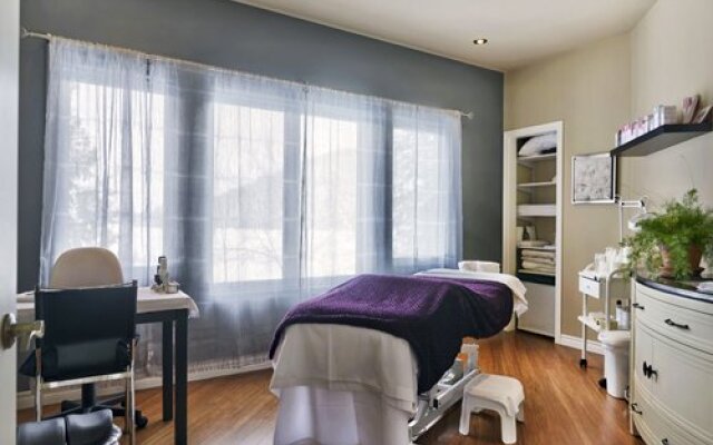 GEOHoliday Heights @ Lac Morency, St. Hippolyte, Canada