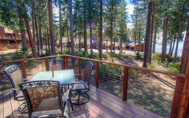 Brockway Beachside Bungalo 3 Bedroom Home by RedAwning