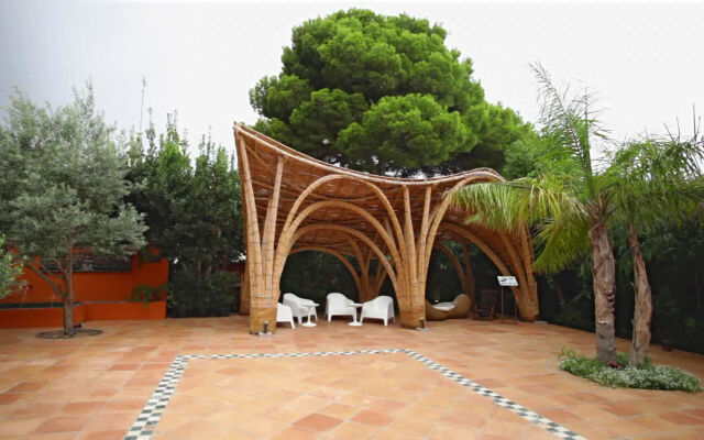 Hotel Les Rotes