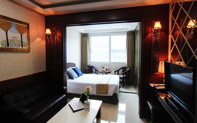 Intercity Seoul Hotel