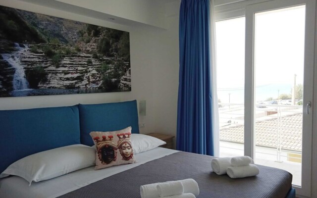 Zaffiro Apartment On Sea Shore