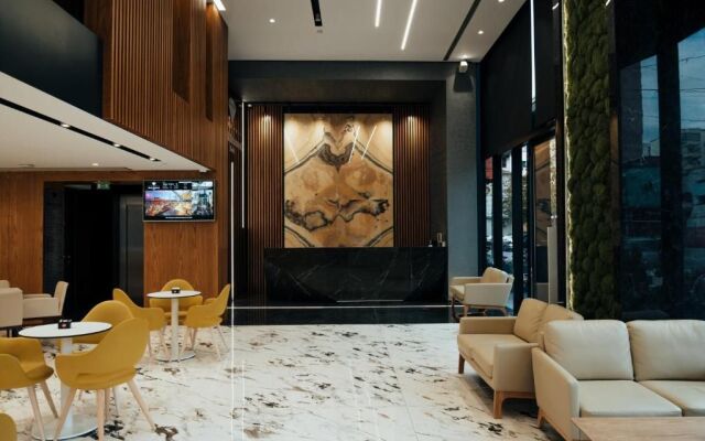 Black Diamond Hotel