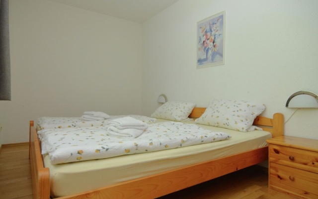 Bright and Modern Apartment in the Beautiful Berchtesgadener Land With Fireplace