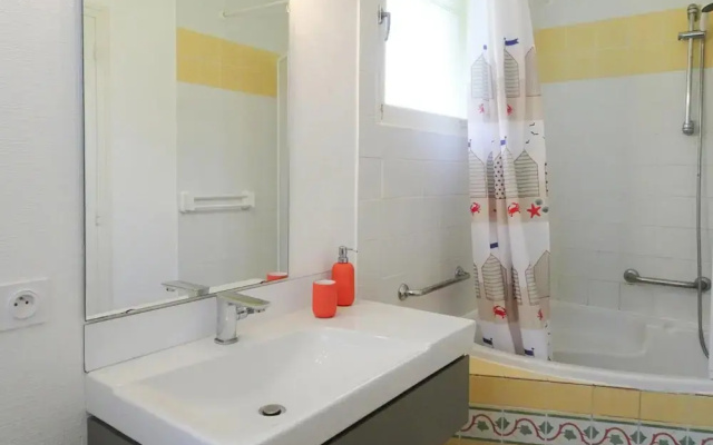 Holiday Home in Barneville Carteret Near Beach