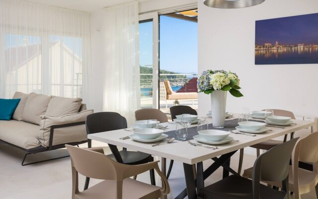 Luxury Villa Juliet with Heated Pool