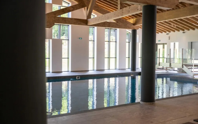 Charming Apt With View 2bd/6p -residence in Mega\"ve