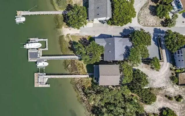 The Hydeaway by Topsail Realty