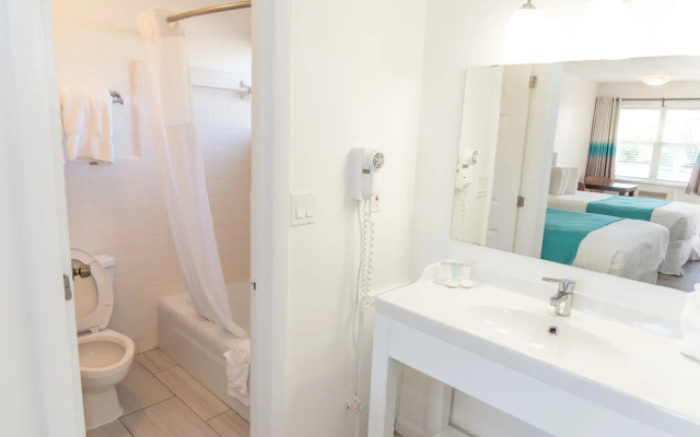 Regency Inn & Suites