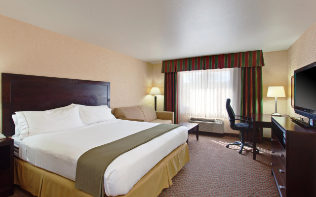 Holiday Inn Express Temecula by IHG