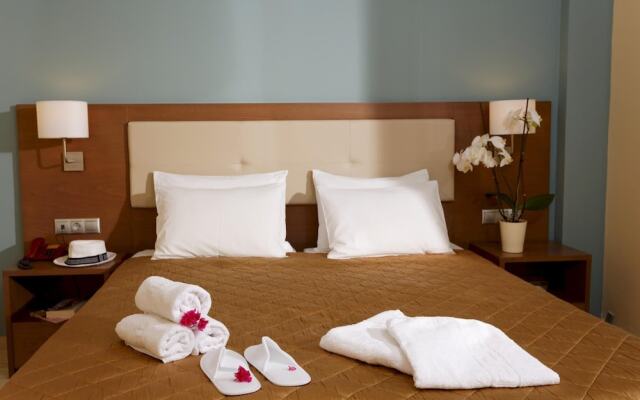 Pan Asia Seaview Apartment 2