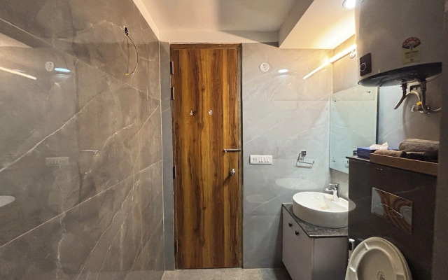 Housr 1RK & 1BHK Apartment Sector 28