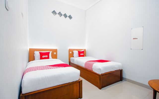 Permana Guesthouse Syariah by OYO Rooms