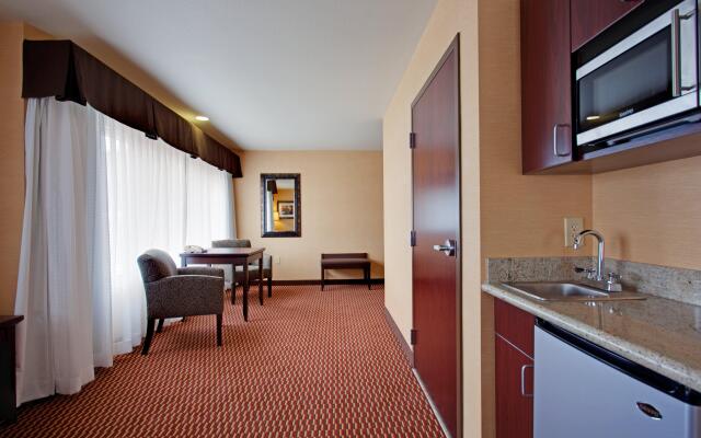 Holiday Inn Express & Suites Frazier Park by IHG