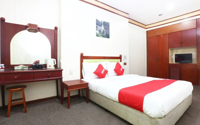 OYO 89489 Al Ansar Hotel