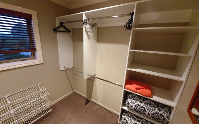 Claremont Country Lodge B&B