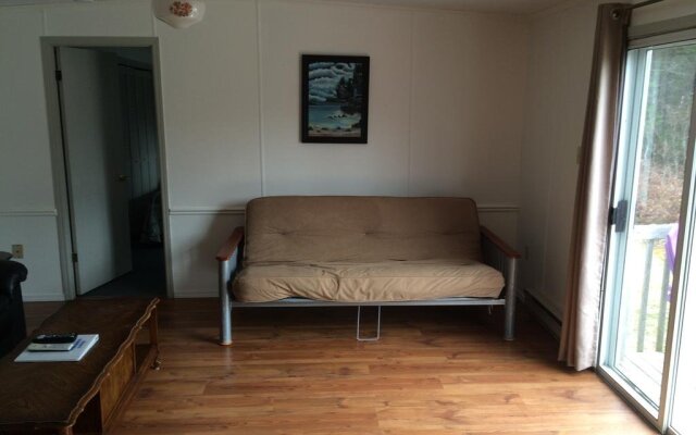 Sea Breeze Cottages & Motel