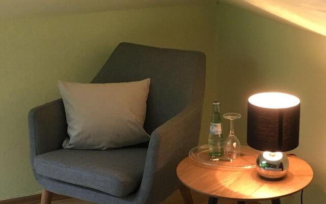 Hotel am Flugplatz B&B