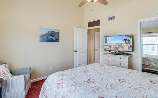 Carols Coastal K502 3 Bedroom Condo by RedAwning