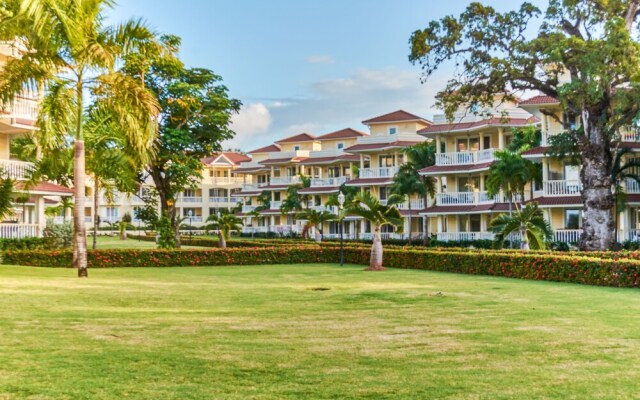 Luxury Penthouse Hispaniola Beach