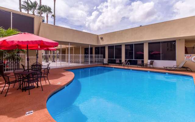 Clarion Inn near McAllen Airport