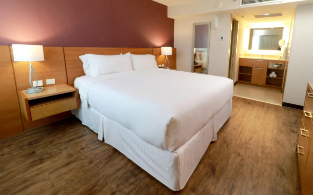 Staybridge Suites Guadalajara Expo by IHG