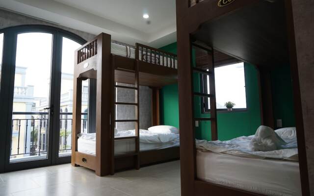 Stork Phu Quoc Homestay