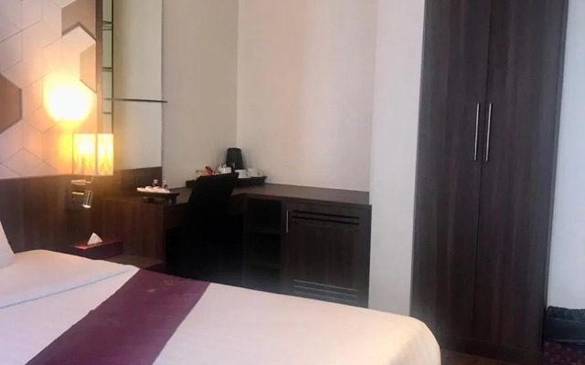 Paradiso Boutique Suites