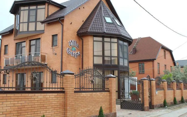 Villa Grape Guest House
