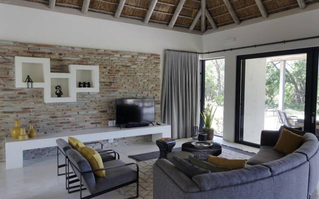 Discover the Attraction of Villa Umoja