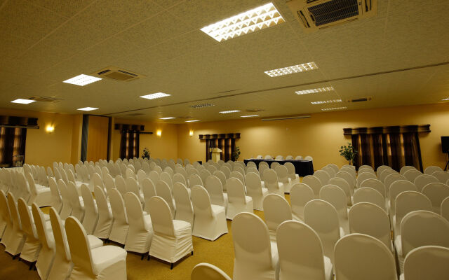 Maun Lodge