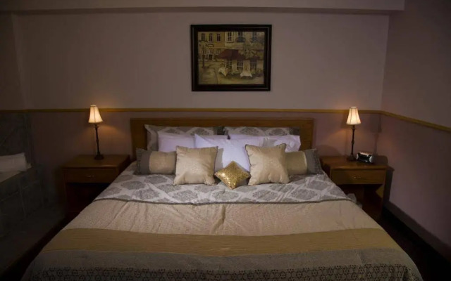 Thunder Bay Inn
