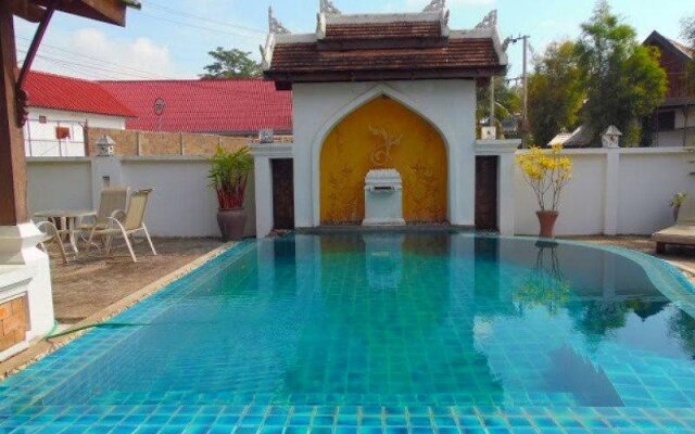 Arissara House
