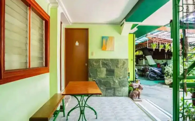 OYO 166 Maanyag Pension House