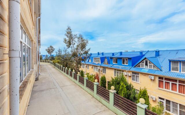 Esthete apartments on Parkhomenko Street