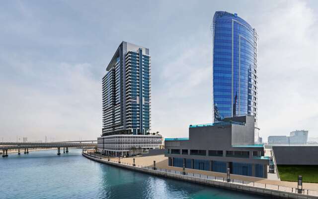 Radisson Blu Hotel, Dubai Canal View Hotel