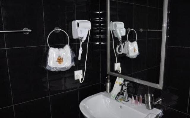 Albayrahaa Hotel