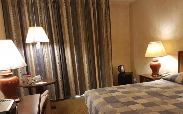 Petra Palace Hotel
