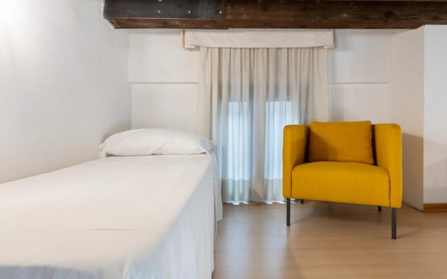 Cagliarifornia - Camera 2