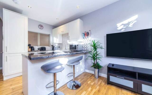 Cosy 1-bedroom Apartment - Putney High Street