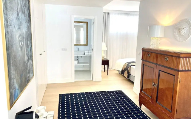 MONDRIAN Luxury Suites & Villas