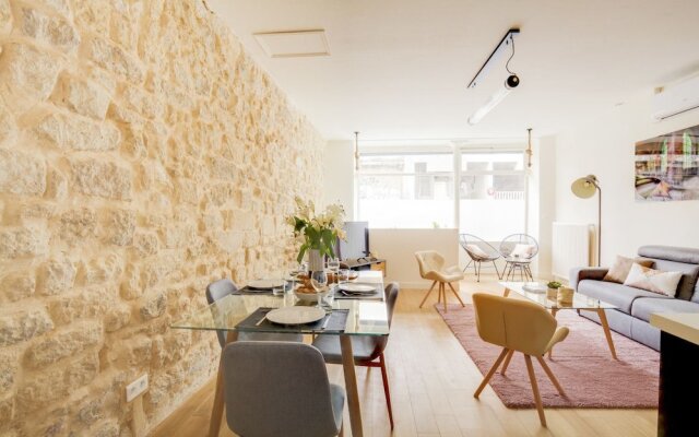Design Apartment - One Bedroom Flat in the 5th Arrondissement