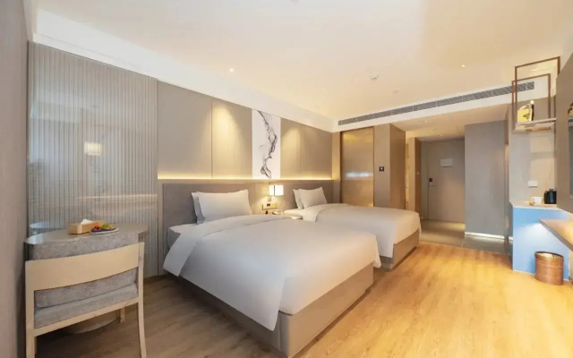 Shanghai Huayi Renjoy Hotel