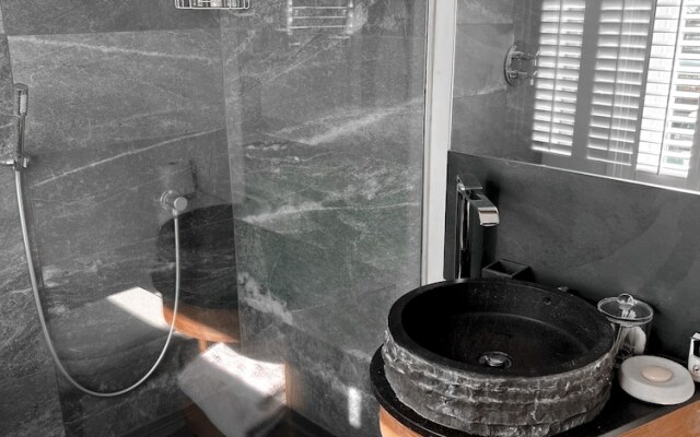 The White Hart Hotel