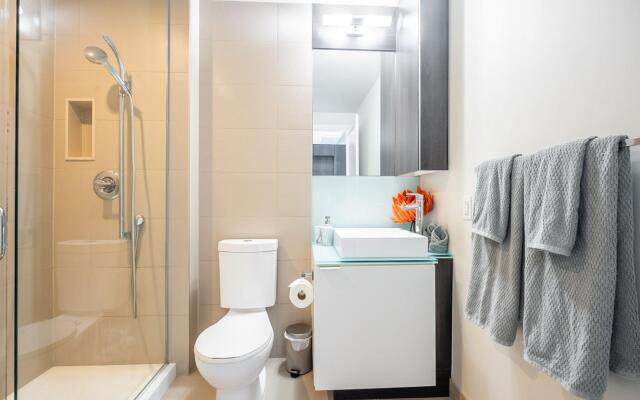 Design 1 Bedroom Downtown Apartment