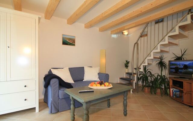 Modern Holiday Home in Steffenshagen With Terrace